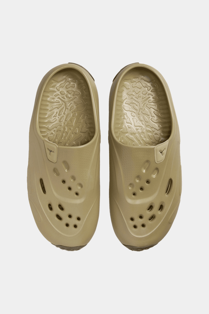 Nike - Jordan Roam