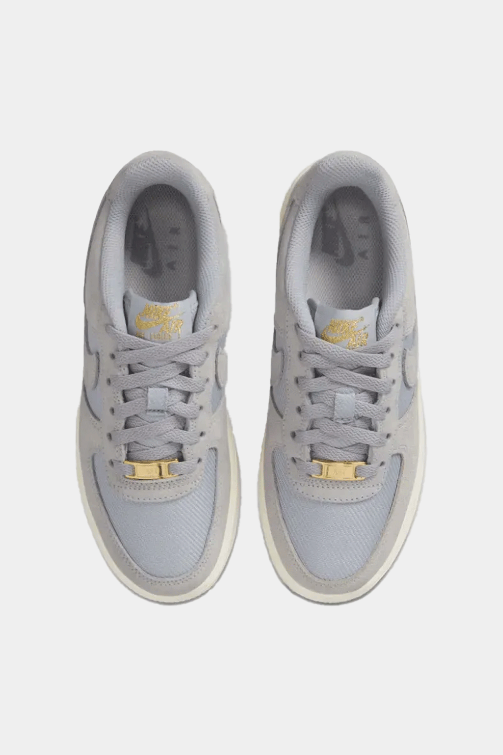 Nike - Air Force 1 LV8 3