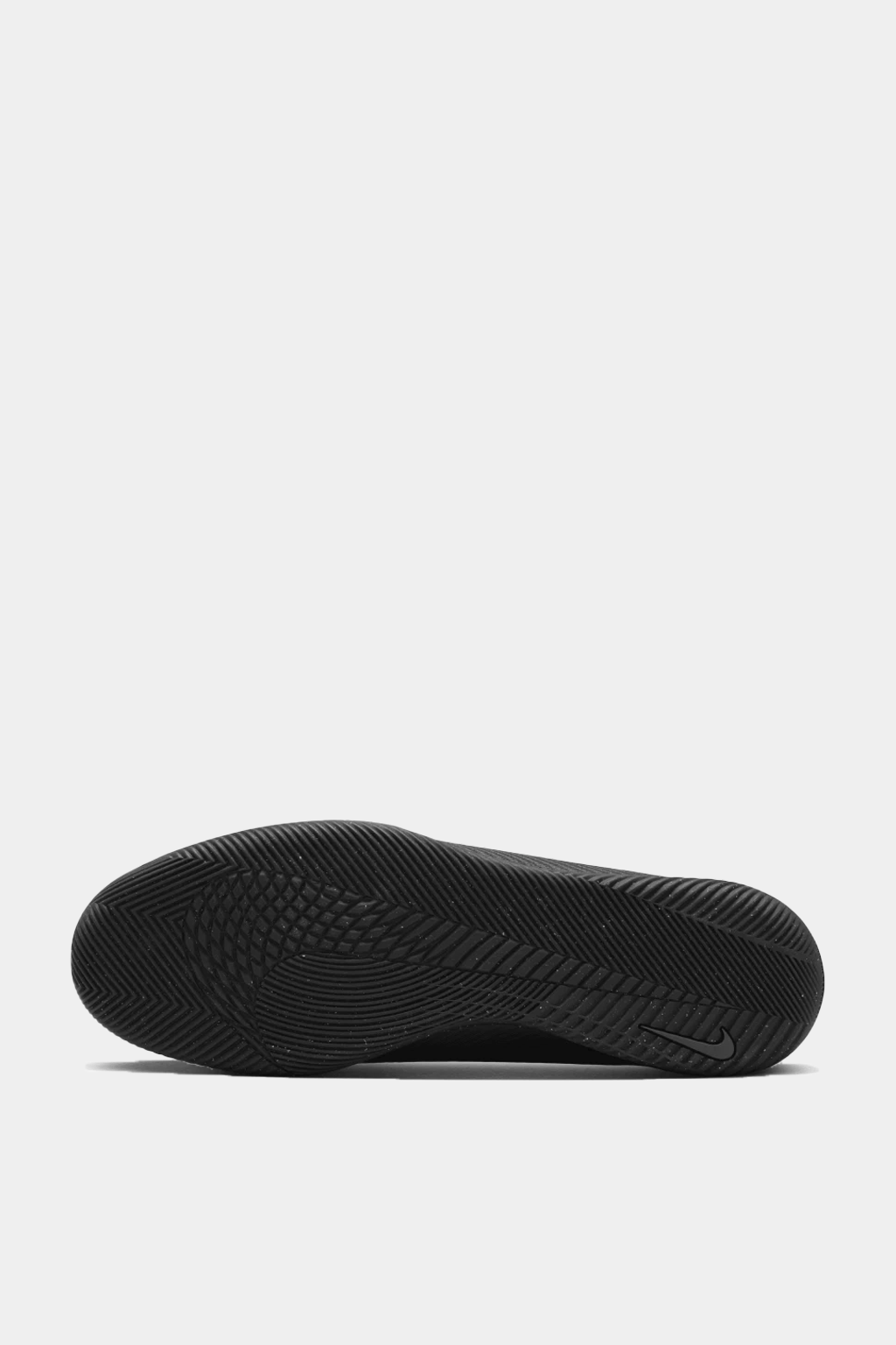 Nike - Vapor 16 Club IC
