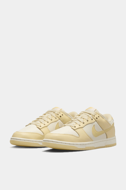 Nike - Dunk Low
