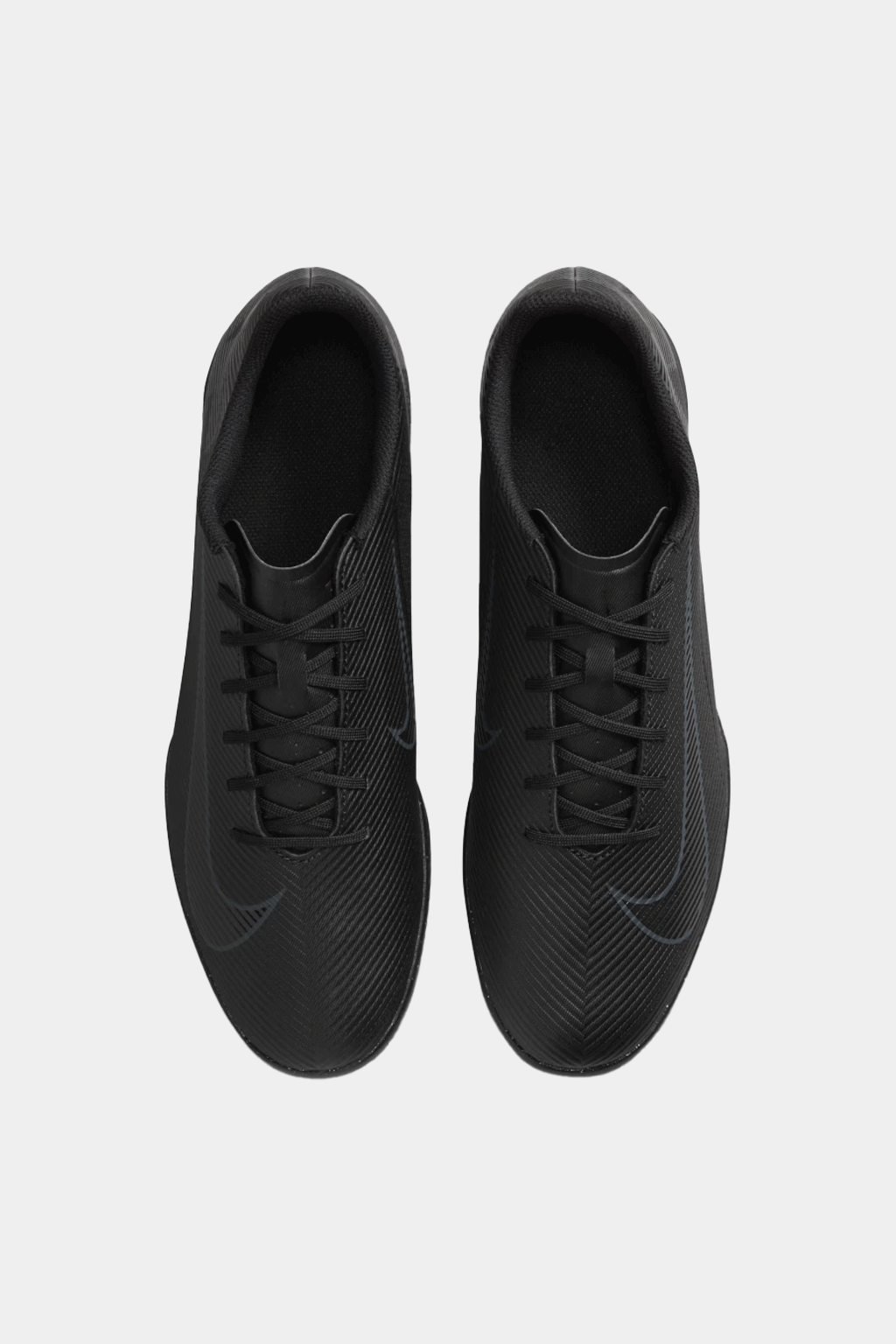 Nike - Vapor 16 Club IC