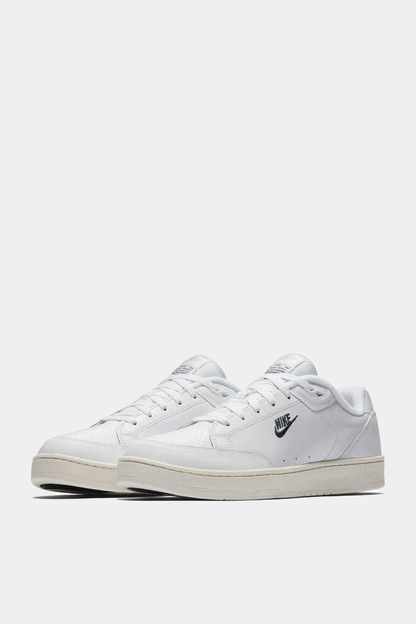 Nike - Grandstand II