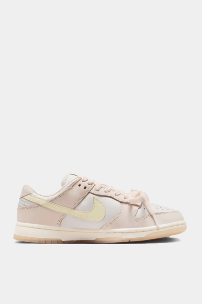 Nike - Dunk Low PRM