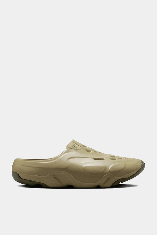 Nike - Jordan Roam