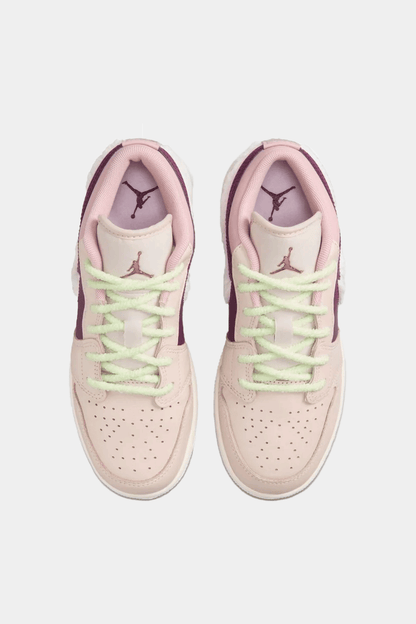 Nike - Air Jordan 1 Low SE